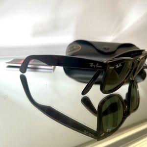 Classic RayBan sunglasses Wide